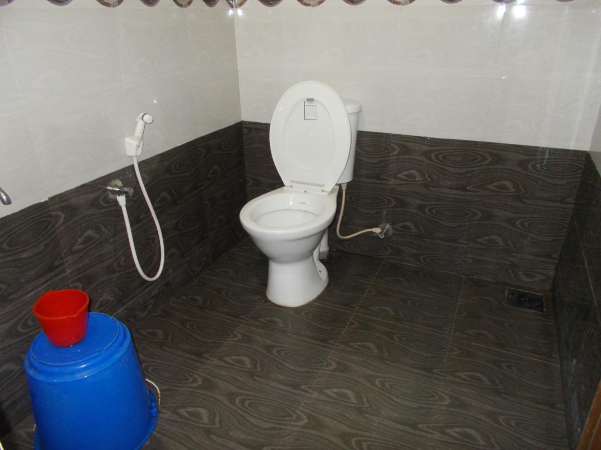 Sathya Inn Guruvāyūr Buitenkant foto